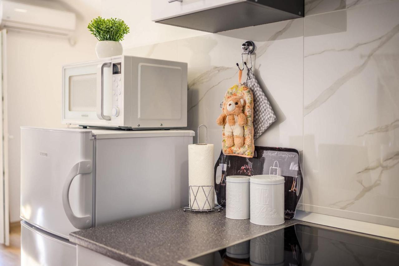 Bonaca Apartment Rogotin Bagian luar foto